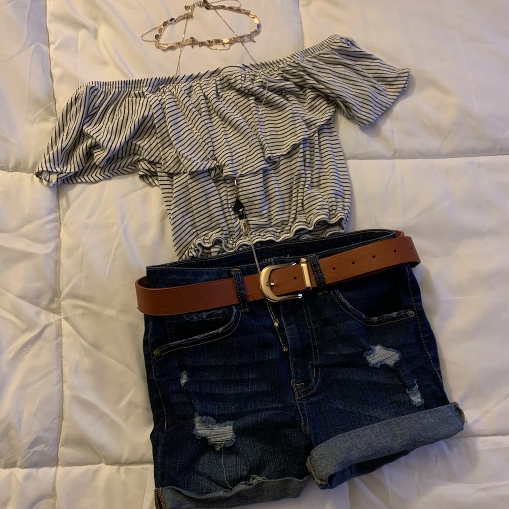 Forever 21 Striped Off-the-Shoulder Crop Top